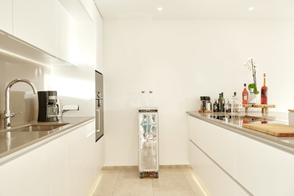 Modernes Haus mit Meerblick im New Folies – Immobilie des Monats Januar 2022